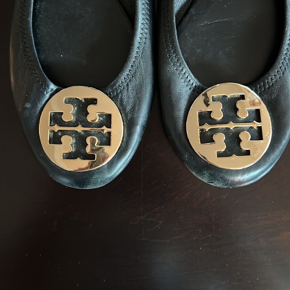 Black Tory Burch flats - Picture 2 of 4